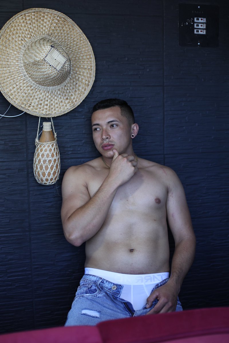 Hank_ful's tweet photo. #WebcamModel #Chaturbate #OnlyFans #Fansly #ModelLite
#AdultContent #LGBTQModel #GayContent
#MuscleBoy #FitGuys #BodyGoals #InstaHunk
Link onlyfans🚨
https://t.co/htKqh00rH7
Cb🔥
https://t.co/Tf8Ojj4QAX https://t.co/ZsoQRlgQxW
