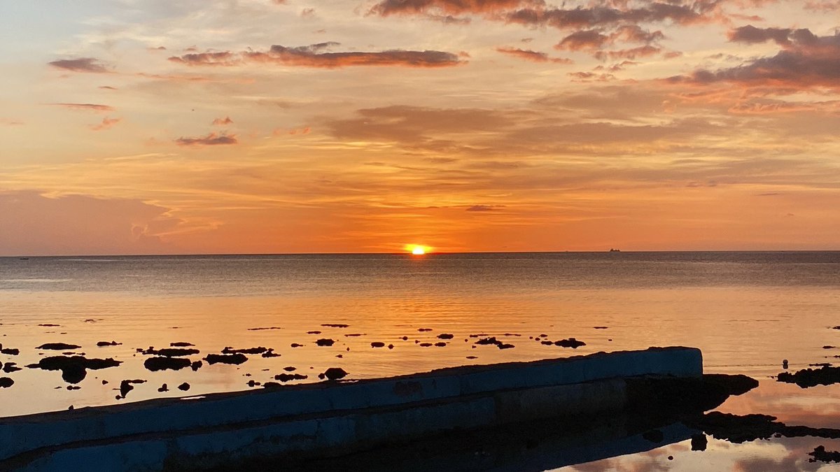 luvsxtine's tweet photo. 🌅 https://t.co/cxhNxvSTpg