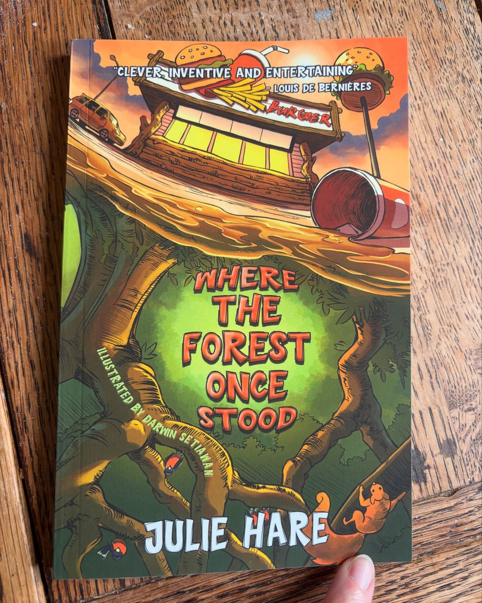 Lovely book post today from <a href="/LiteracyShed/">The Literacy Shed</a> <a href="/tortoise1hare2/">Julie Hare</a> 
Thoughtful poems about nature and climate - perfect for classroom use and private reading. Available online and here 

literacyshed.com/store/c1/Featu…

#poetry #nature #climate