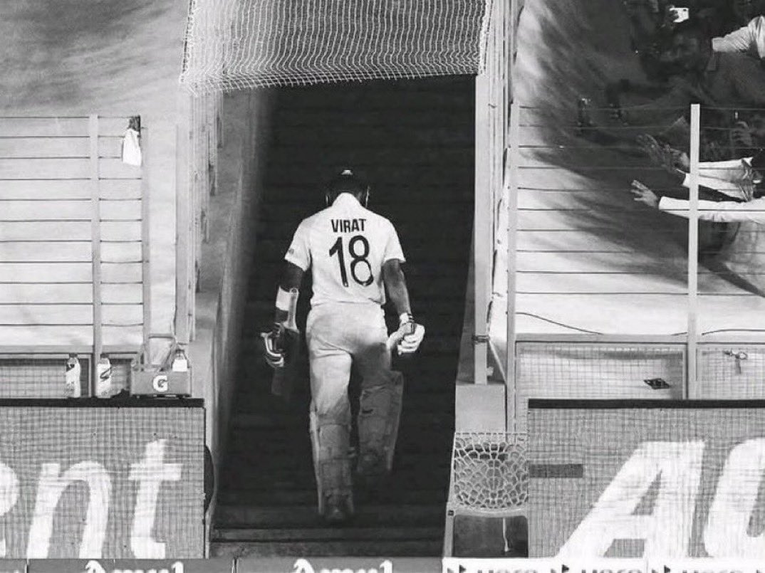 Iddan na jaa mitr.. iddan na jaa.. <a href="/imVkohli/">Virat Kohli</a>