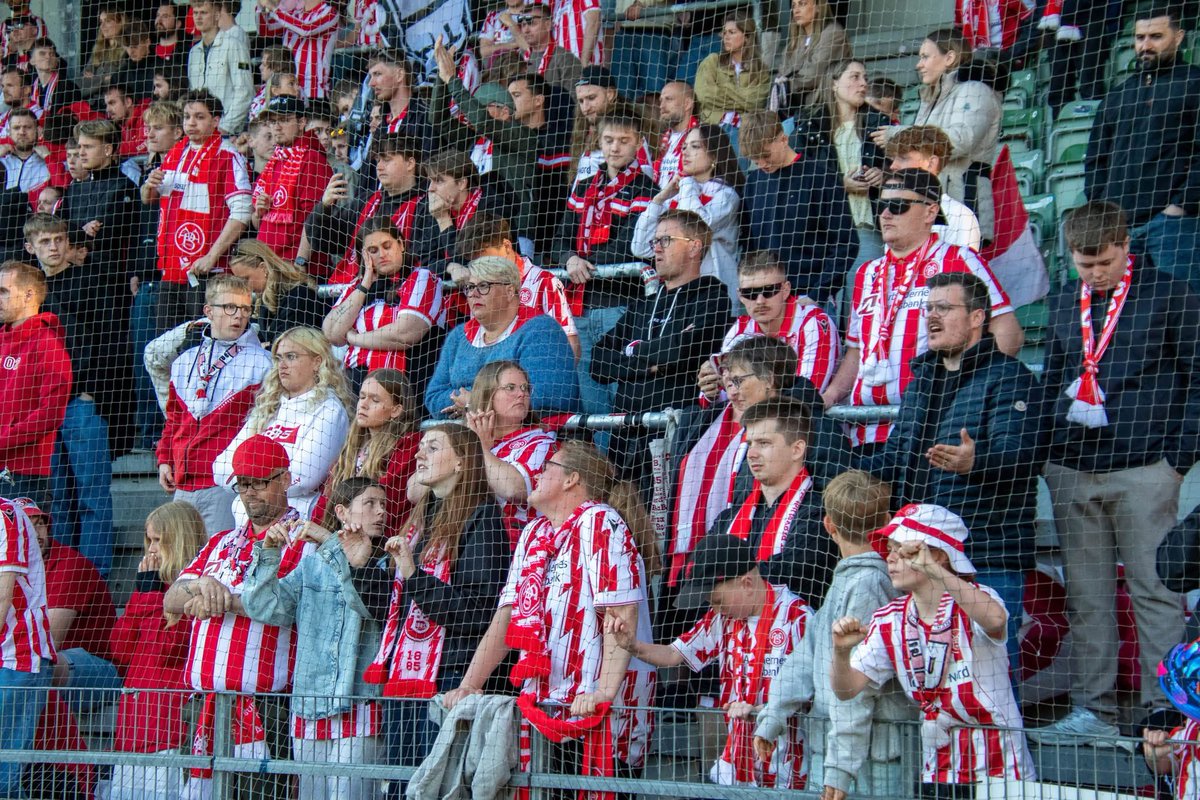 Sara_Isabel tweet media