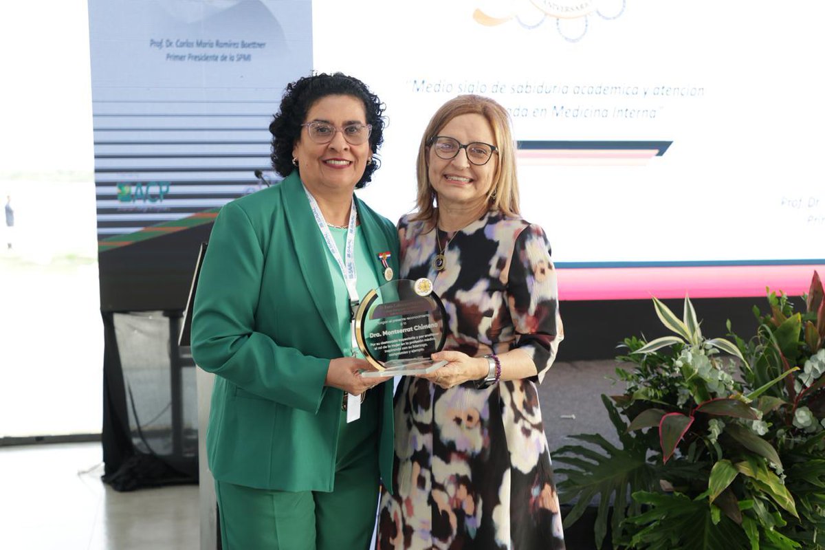 📢Hemos participado en el XVII Congreso Paraguayo de Medicina Interna - I World Summit of Internal Medicine bajo el lema “Medio siglo de sabiduría académica y atención humana en #MedicinaInterna”.
🔹Participamos en distintas actividades científicas.
🔹Se realizó un reconocimiento