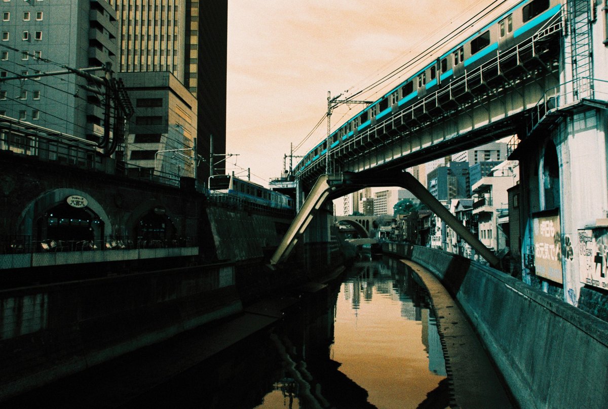 nisshincamera's tweet image. 【今日の試写】その3

🎞Lomography LOMOCHROME TURQUOISE 100-400

#lomography
#lomochrome
#turquoise