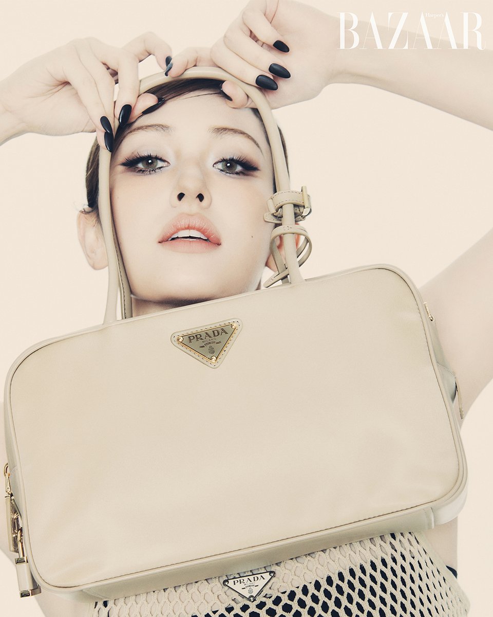 PRADA tweet media