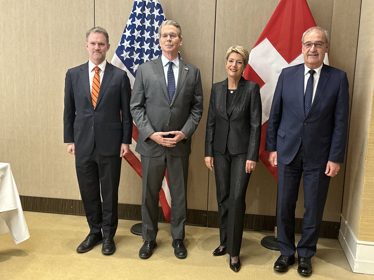 I’m pleased that Switzerland could help facilitate the talks between China and the USA in Geneva. Switzerland remains ready to offer its good offices.