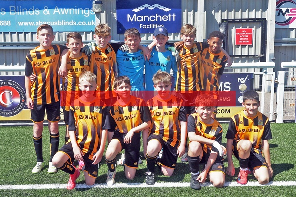 ESAPHOTOS (@esaphotos) on Twitter photo Images from <a href="/kentschools_fa/">Kent Schools FA</a> U11 Daniels Trophy Final <a href="/maidstonedsk11/">Maidstone District</a> v <a href="/bhdsfa/">Brighton & Hove District Schools FA</a> now on our web site esaphotos.photoshelter.com/gallery/MAIDST… Images from <a href="/kentschools_fa/">Kent Schools FA</a> U11 Daniels Trophy Final <a href="/maidstonedsk11/">Maidstone District</a> v <a href="/bhdsfa/">Brighton & Hove District Schools FA</a> now on our web site esaphotos.photoshelter.com/gallery/MAIDST…