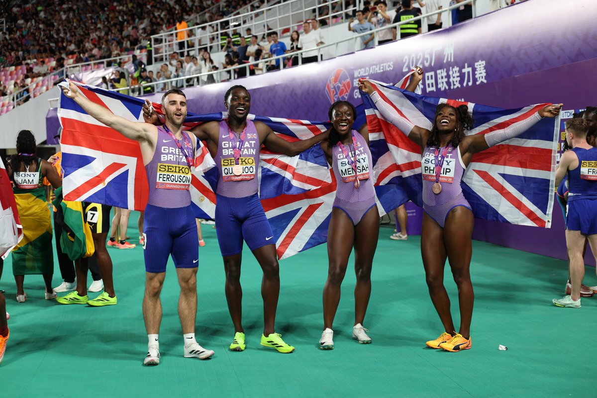 Team GB (@teamgb) on Twitter photo Golden girls and history makers ๐ฅ๐ฅ
Britain's women's 4x100m team clinched GOLD as the mixed 4x100m took BRONZE in the event's debut at the World Relays ๐
Looking RELAY strong <a href="/BritAthletics/">British Athletics</a> ๐ช Golden girls and history makers ๐ฅ๐ฅ
Britain's women's 4x100m team clinched GOLD as the mixed 4x100m took BRONZE in the event's debut at the World Relays ๐
Looking RELAY strong <a href="/BritAthletics/">British Athletics</a> ๐ช