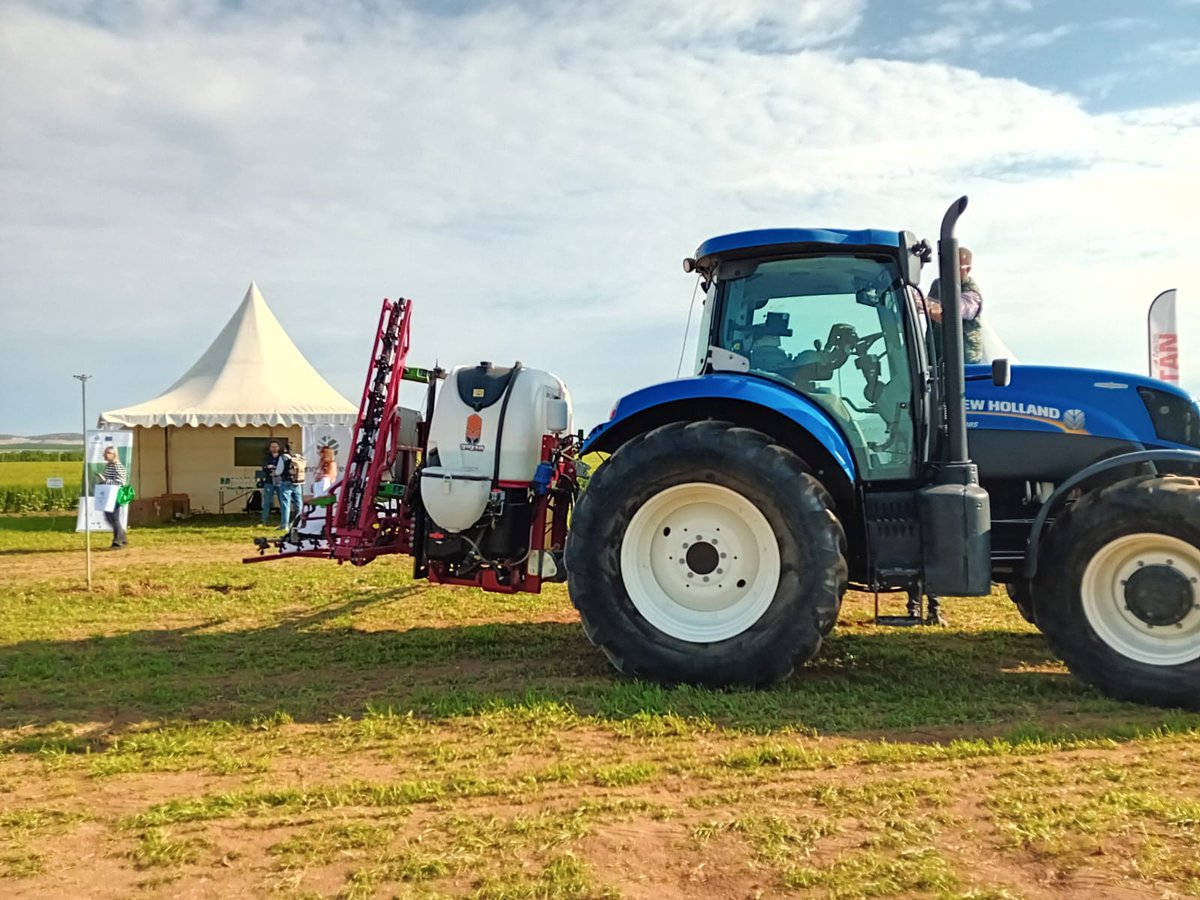 Life_Innocereal's tweet image. 🌾 ¡ #LIFEInnocerealEU estuvo presente en @cultiva_jornada 2025!
Gracias a las BPM:
✅ +14% de nematodos beneficiosos
✅ +17,2% de rendimiento
✅ -6,6% en emisiones de CO₂ eq.
✅ Producción eficiente: 69,71 kg de grano/kg de N
¡Más info en la web! uco.es/investigacion/…