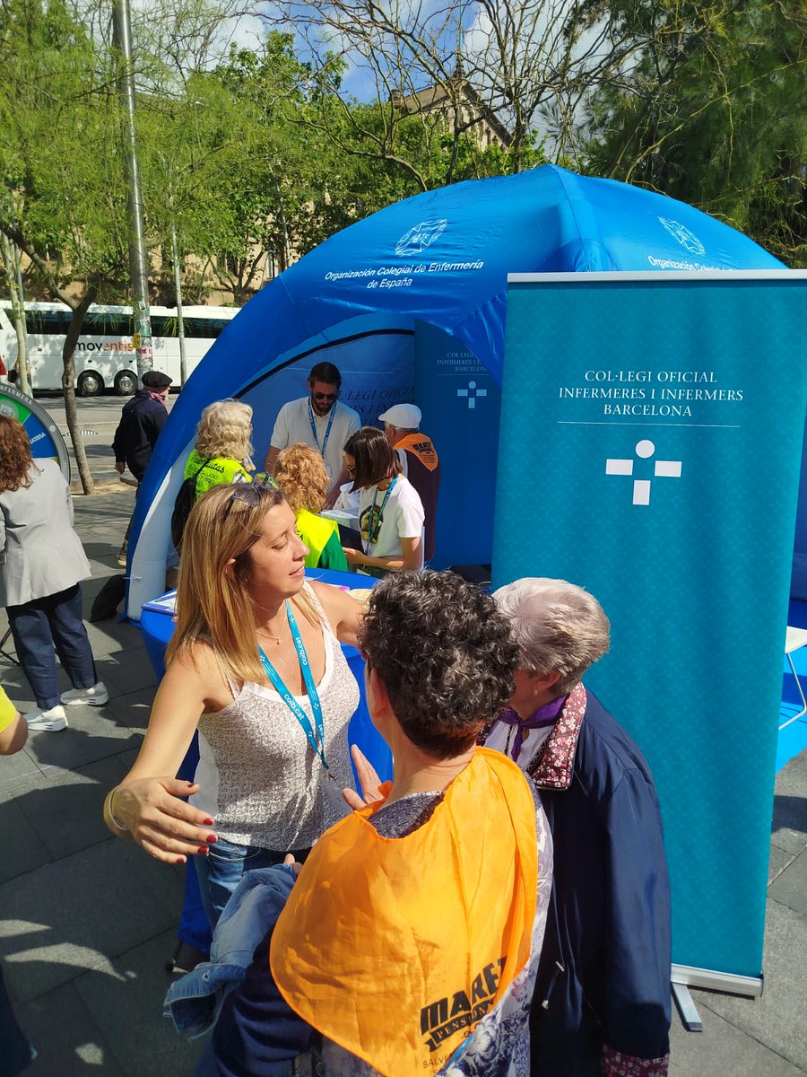 Col·legi d'Infermeres i Infermers de BCN (COIB) (@coibarcelona) on Twitter photo Avui, el #COIB surt al carrer de la mà del <a href="/CGEnfermeria/">Consejo General de Enfermería</a> per celebrar el Dia Internacional de les Infermeres! 🙋♀️
A totes les capitals de província, les #infermeres ocupen l’espai públic per acostar el coneixement en salut a la ciutadania. A Barcelona, ens trobareu a la Plaça Avui, el #COIB surt al carrer de la mà del <a href="/CGEnfermeria/">Consejo General de Enfermería</a> per celebrar el Dia Internacional de les Infermeres! 🙋♀️
A totes les capitals de província, les #infermeres ocupen l’espai públic per acostar el coneixement en salut a la ciutadania. A Barcelona, ens trobareu a la Plaça
