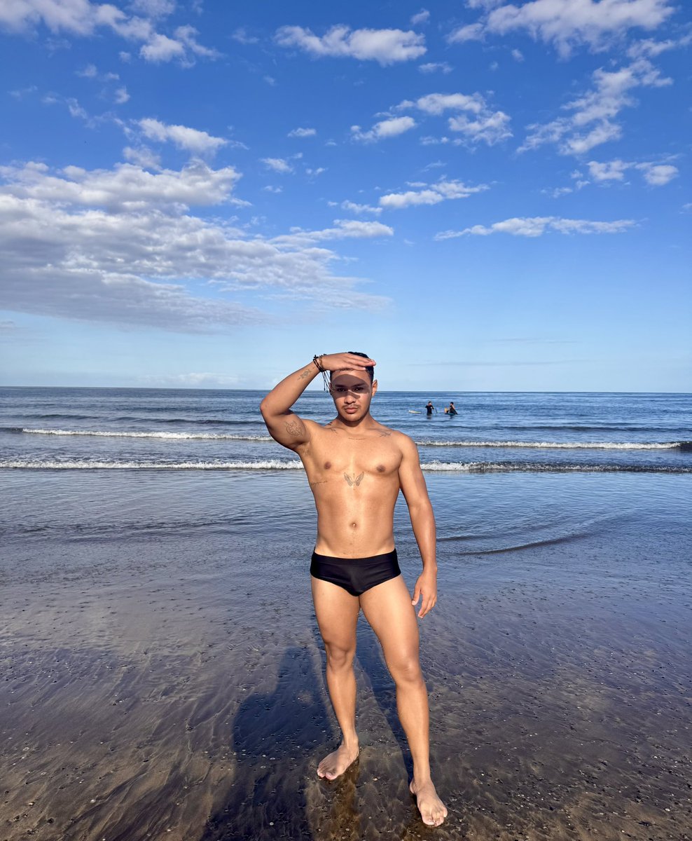 agbr06's tweet photo. 🌊 https://t.co/9GCQ4Fkxtg