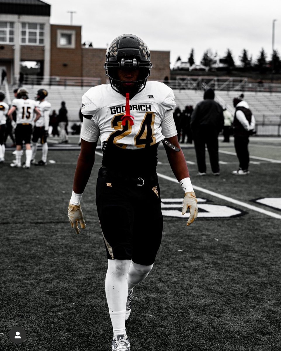 JAKOBY LAGAT 👑 (@jakoby_lagat) on Twitter photo WE COMIN. 😤
BIG SENIOR YEAR INCOMING!
#somethingtoprove #lessmemorewe
<a href="/MartianFB/">Goodrich Martian Football</a> WE COMIN. 😤
BIG SENIOR YEAR INCOMING!
#somethingtoprove #lessmemorewe
<a href="/MartianFB/">Goodrich Martian Football</a>