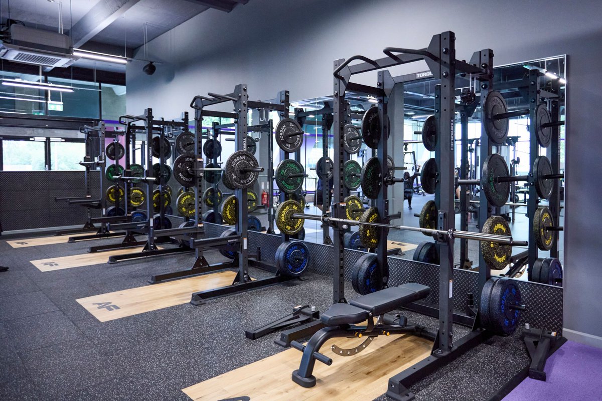 Fort_Dunlop's tweet image. Explore Anytime Fitness at Fort Dunlop this week! With flexible memberships, top-notch equipment, and a great team, it's the perfect time for a trial session. Elevate your fitness journey! #gym #birmingham #workout #fitness #wellbeing