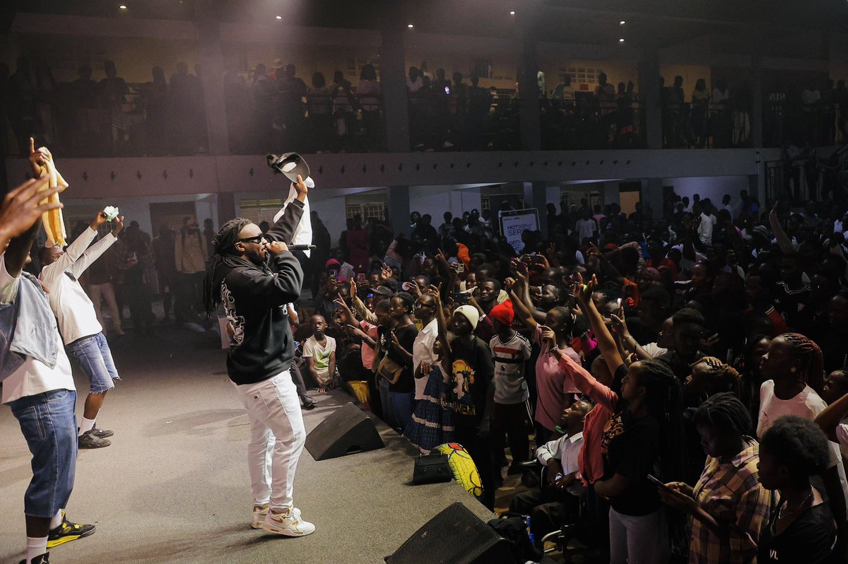 Colifixe 🇺🇬 tweet media