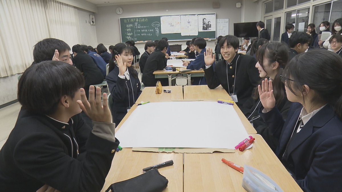n_docu's tweet image. #NNNドキュメント 5/18深夜は
「みちしるべ」
高校生と命のビザ

ナチスに迫害されたユダヤ人を救った外交官、 #杉原千畝 と妻、幸子さんについて学ぶ高校生がいます。繰り返される争い。幸子さんの母校で生徒が見つめた『平和の意味』とは？ #命のビザ
ナレーション　#中桐康介
制作 #西日本放送