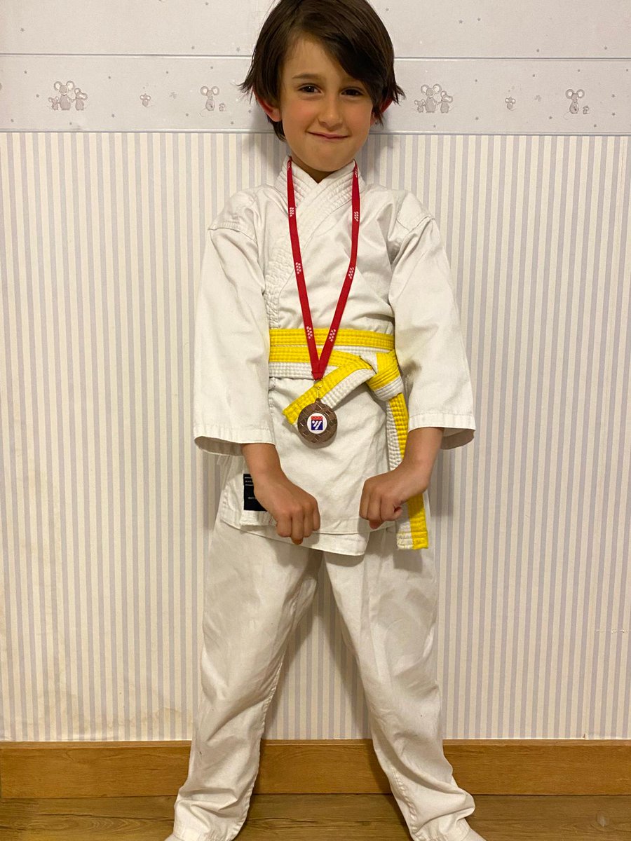 En la mañana de ayer tuvo lugar la 2ª competición del año para nuestros deportistas de <a href="/fmkarate/">FMK</a>. 

Enhorabuena a todos por vuestro esfuerzo y dedicación, y especial mención a Diego, que es finalista de la Fase Autonómica.

¡Orgullosos de vosotr@s!