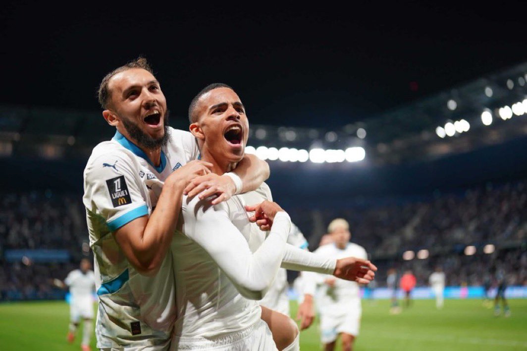 ✈️🇪🇸 Direction l’Espagne cet après-midi pour les joueurs de l’#OM ! En vue de resserrer les liens et « célébrer » ensemble avant la dernière journée de #Ligue1 et leur départ en vacances, le groupe Phocéen et certains membres du staff s’envolent pour 3 jours à Madrid en « Ritiro