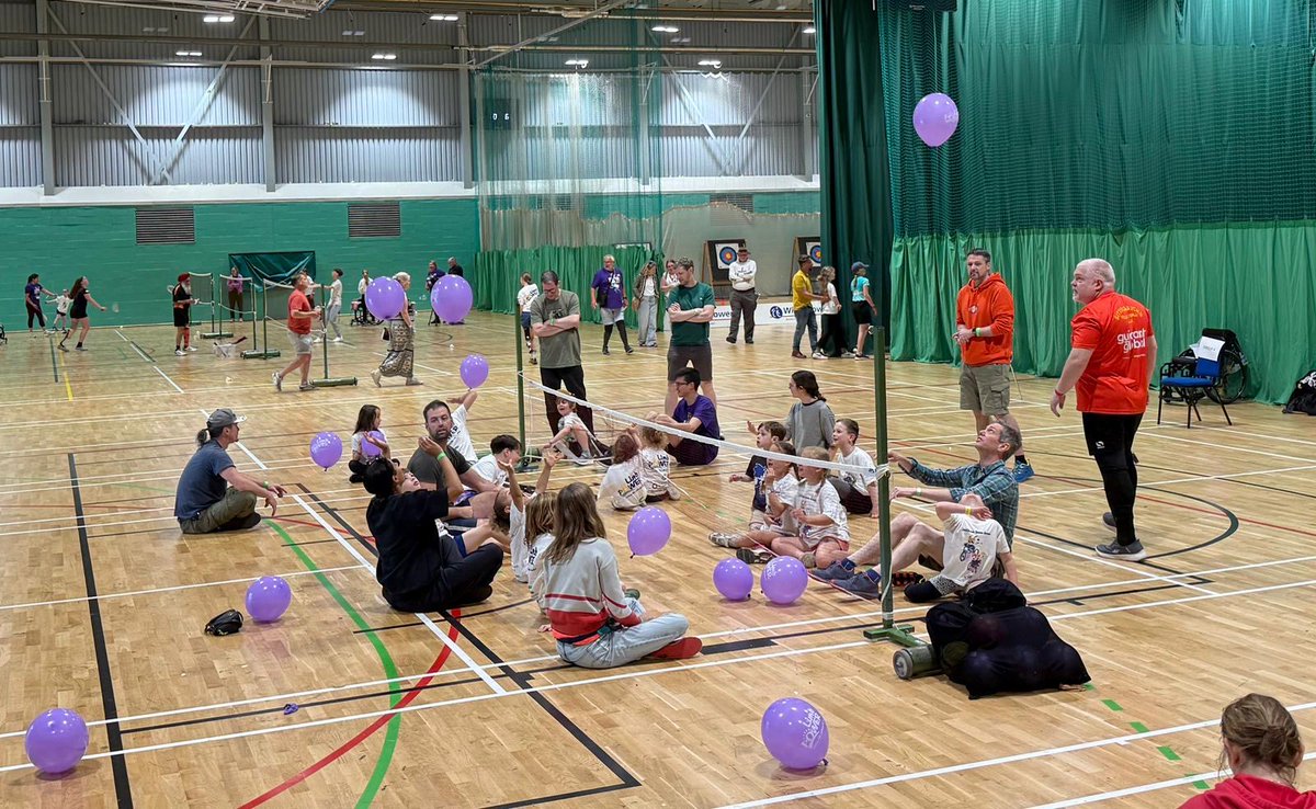 On 10th May, Peter Durkin volunteered at the LimbPower Junior Games, supporting young people with limb difference as they gave it their all in adaptive sports! 👏💪

Congrats <a href="/LimbPower/">LimbPower</a> for an incredible day!
🔗 stepsprosthetics.com/news/peter-dur…