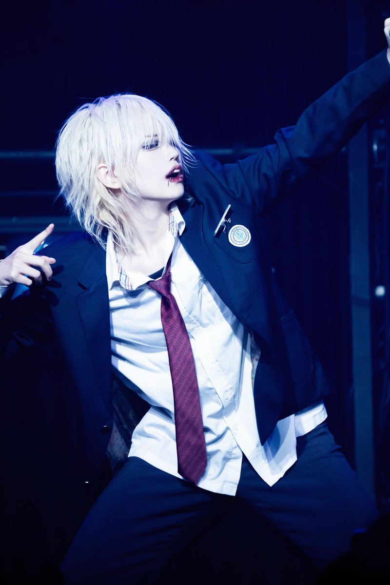 렌 レン 🏍️🏴‍☠️ tweet media