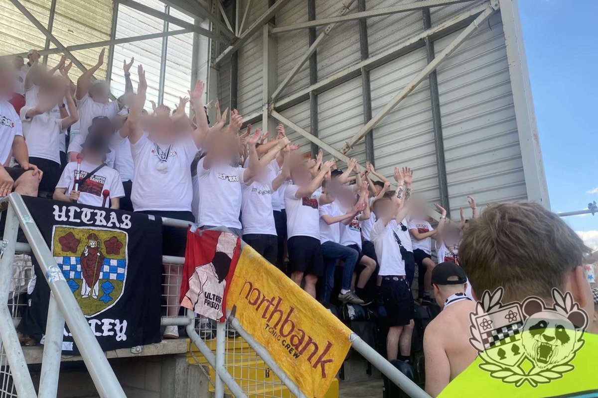 _UltrasPaisley's tweet photo. Dundee Utd Away. 

10/5/25 (1/2) https://t.co/CxYtZLo0Eq