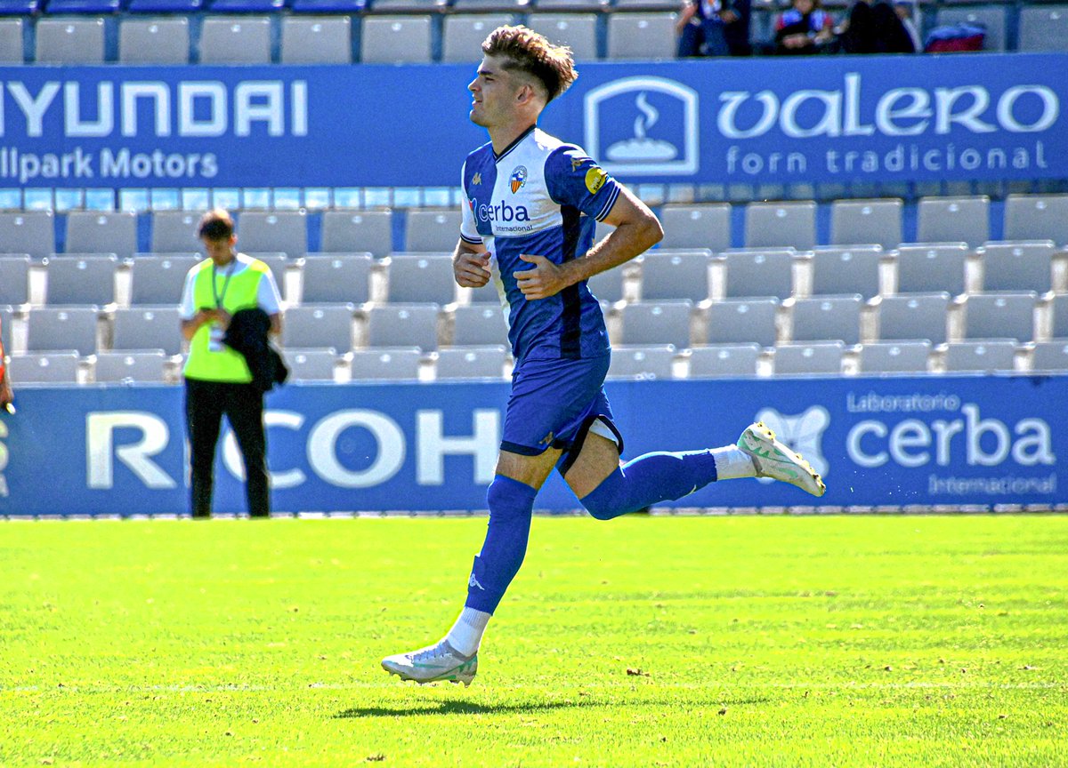 ⚽️ El 𝗙𝗜𝗟𝗜𝗔𝗟 va tancar dissabte la temporada

💪🏻 Tot i el descens, els de <a href="/conradgv/">Conrad Garcia</a> han competit al màxim en cada partit

👏🏻 Nicolás Olmedo, Iván Tébar, Hugo García, Junior i Miquel Ustrell han debutat amb el primer equip en lliga

💙 Orgullosos de vosaltres 🤍

#AMQM