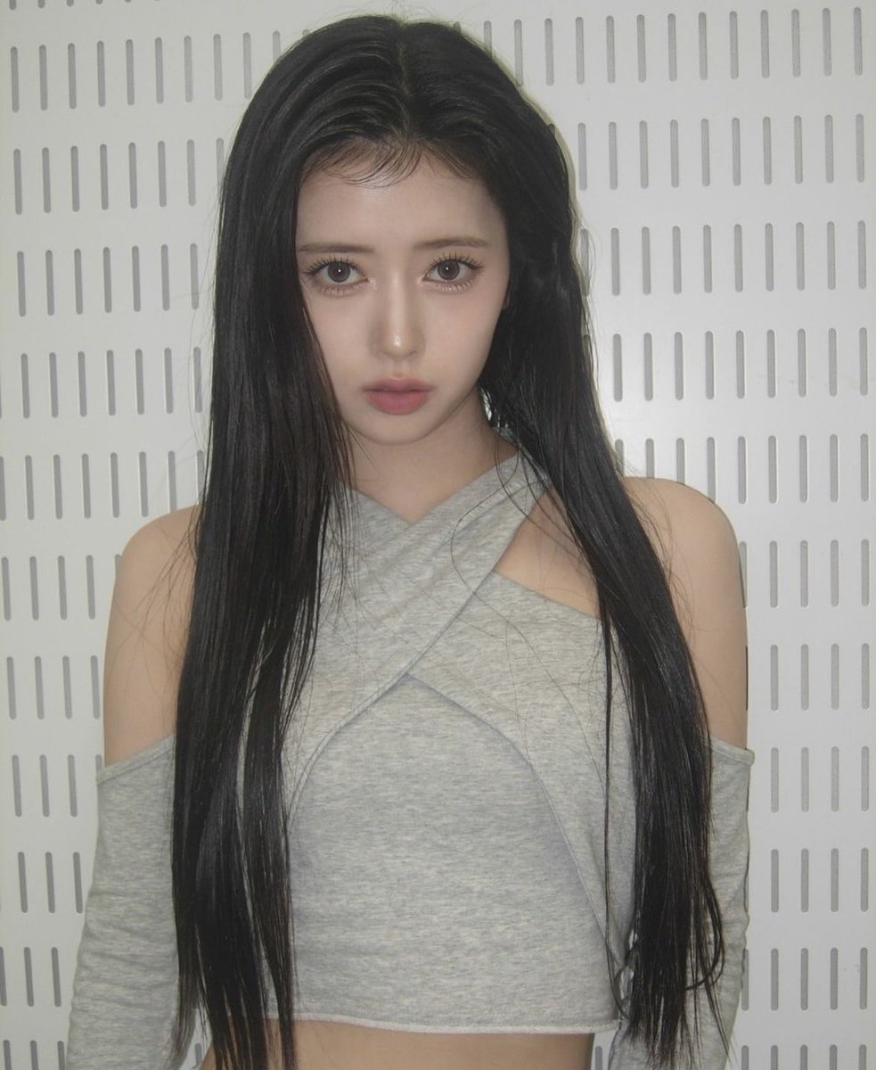 リマちゃん相変わらず度肝を抜くほどの美人で…顔に無駄な部分ない