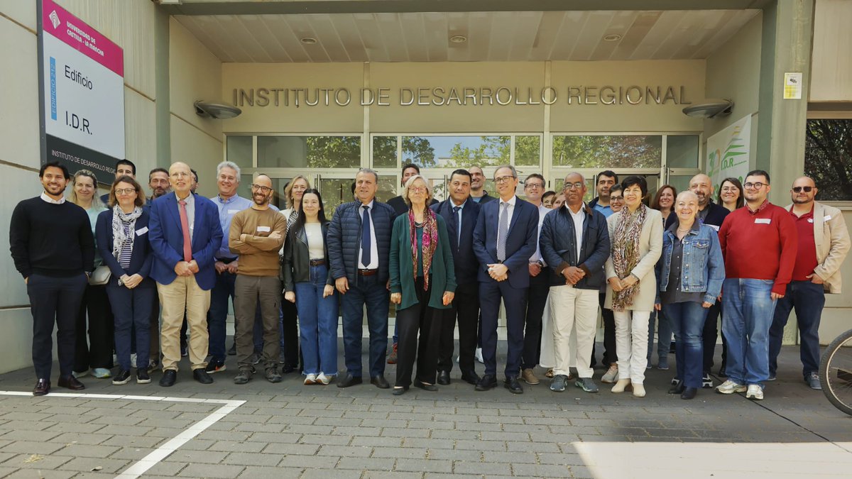 After the outstanding round table with our main stakeholders, the agenda continues with the vibrant presentations of #NexusLabs pilots and living labs.