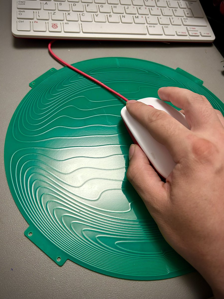 Thank you <a href="/yashiro_ld/">Yashiro</a> for that low-field-MRI shim coil PCB you gifted me last month. 

It turned out to be the perfect mouse mat for my desk, a daily reminder of your wonderful projects. 

#nmrchat #science