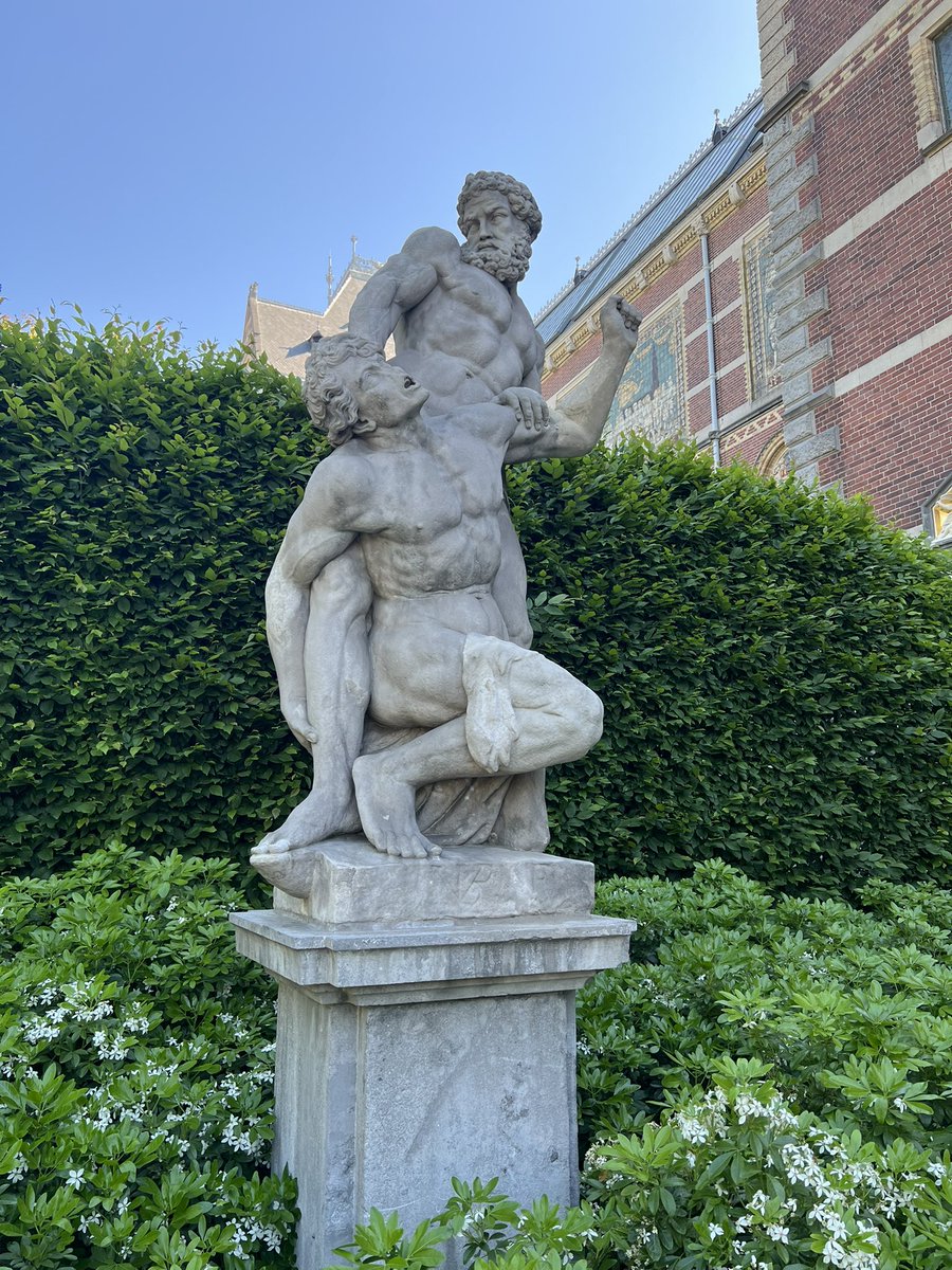 LegionVee tweet media