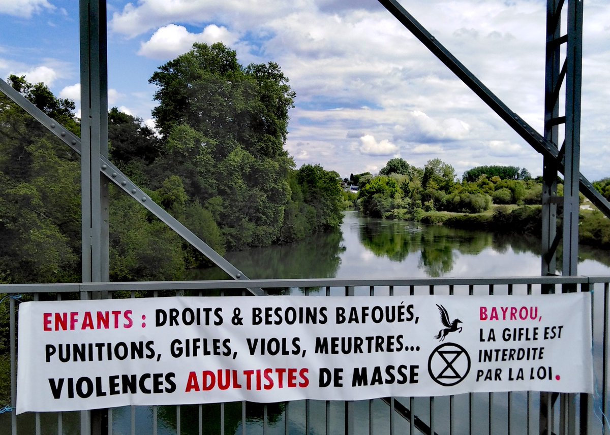 J-2 Audition Bayrou: Violences à #Bettharam= symptômes de la domination #ADULTISTE structurelle. STOP au système CAPITALISTE COLONIAL PATRIARCAL qui traite les enfants comme des sous-humains! #adultisme #enfantiste #bayroudemission #extinctionrebellion #metooecole #metooscolaire