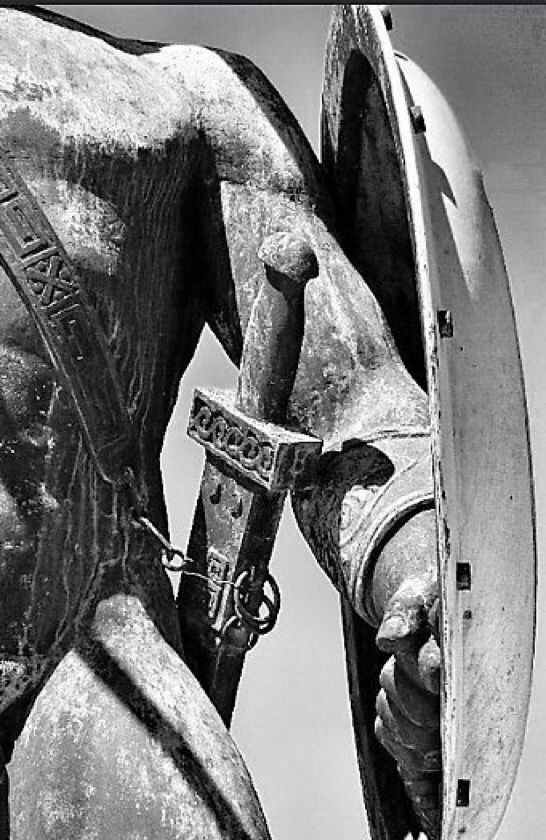 latinedisce's tweet photo. Bellum nec timendum nec provocandum — “War ought neither to be dreaded nor provoked” https://t.co/Ev0BXLIUCv