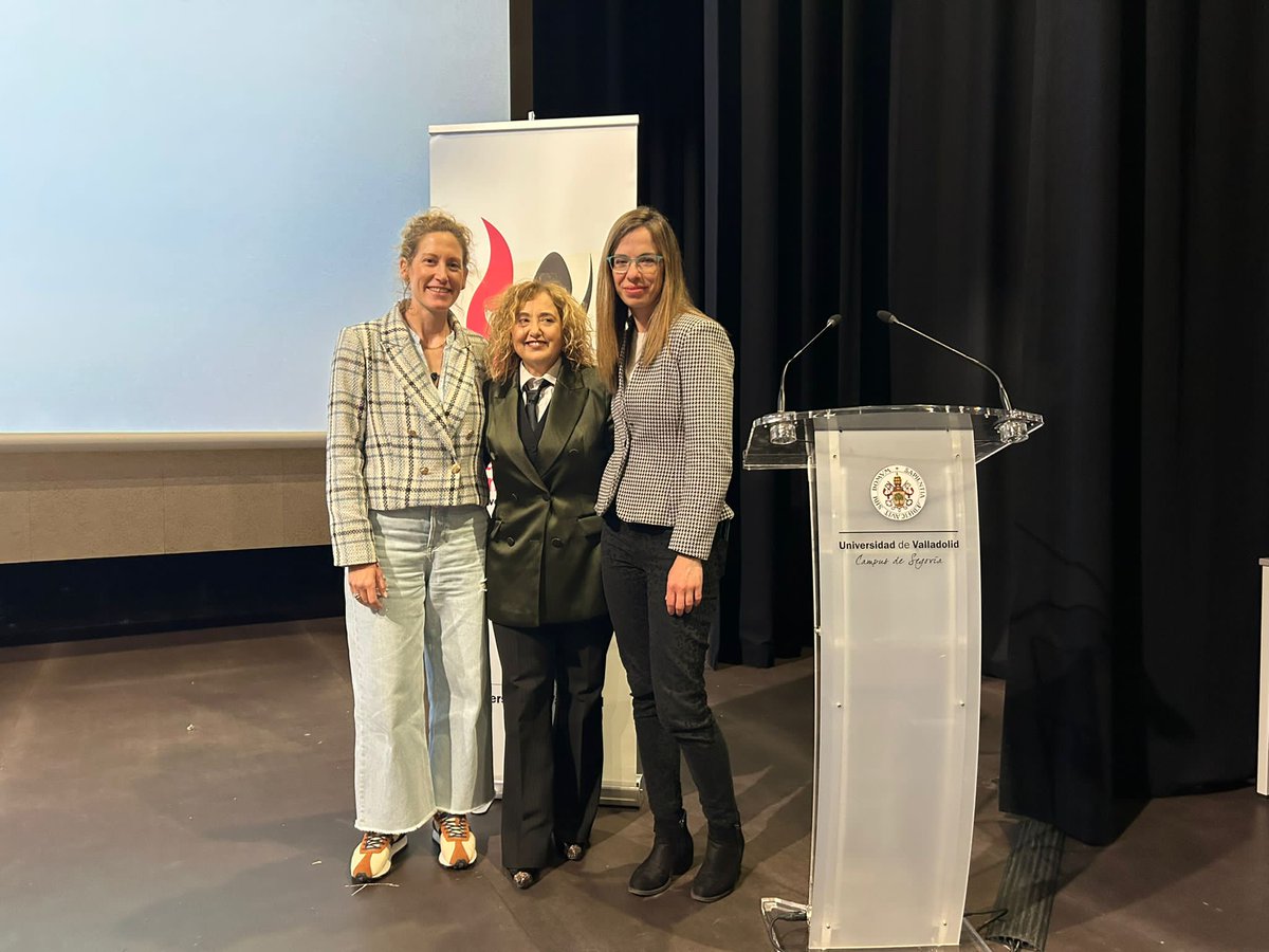 The future, as a nurse in order to transform, is based on a network methodology.

Pilar Marqués, Head of the SALBIS Group at the University of León, was the keynote speaker at the ELNA Gala at the Segovia Campus of the University of Valladolid.
