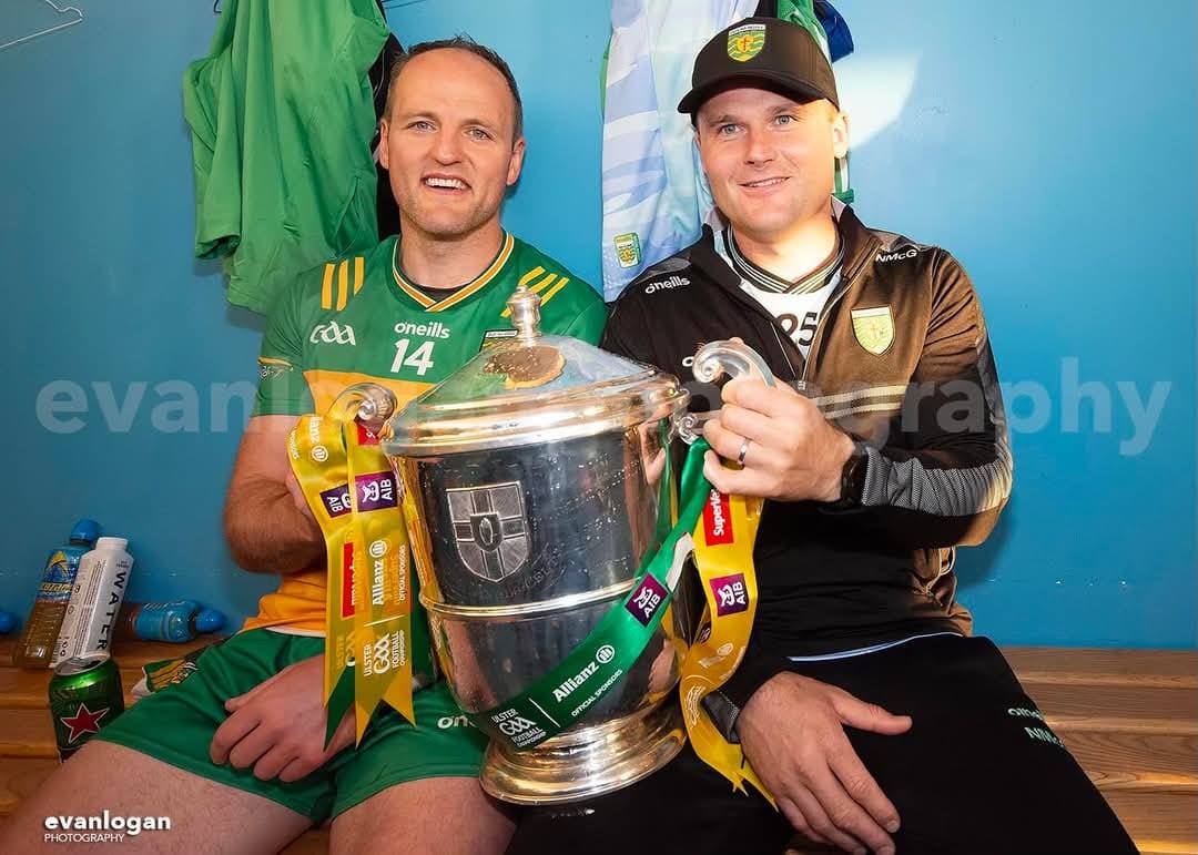 Comhghairdeas mór le foireann Dhún na nGall agus go háirithe le fir Ghaoth Dobhair a bhain Craobh Uladh ag an deireadh seachtaine. Tá muid chomh brodúil asaibh ar fad!

#DunnanGall #Gaeilge #SeoíanGhaeltacht