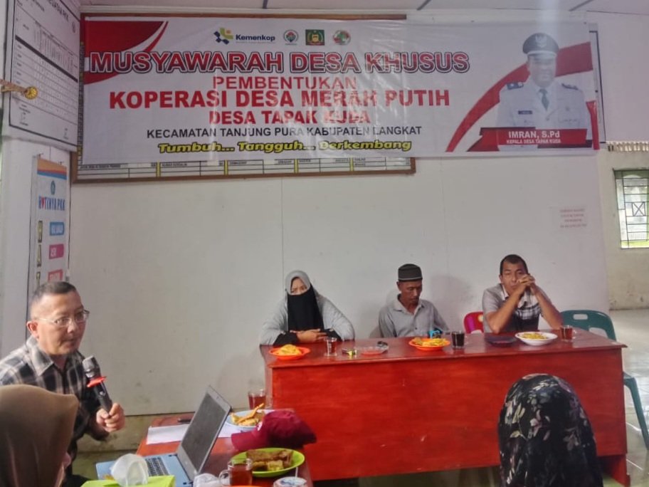 C Ramlee S (@chaidirramlees) on Twitter photo #TPPBersamaMenteriDesa
Koperasi Desa Merah Putih
<a href="/prabowo/">Prabowo Subianto</a>
<a href="/YandriSusanto27/">Yandri Susanto</a>
<a href="/ArizaPatria/">Ariza Patria</a>
<a href="/taufikmadjid71/">IG : taufik.madjid</a>
<a href="/kemendespdt/">#BangunDesaBangunIndonesia</a>
<a href="/bpsdmkemendesa/">Bpsdm Kemendesa</a> #TPPBersamaMenteriDesa
Koperasi Desa Merah Putih
<a href="/prabowo/">Prabowo Subianto</a>
<a href="/YandriSusanto27/">Yandri Susanto</a>
<a href="/ArizaPatria/">Ariza Patria</a>
<a href="/taufikmadjid71/">IG : taufik.madjid</a>
<a href="/kemendespdt/">#BangunDesaBangunIndonesia</a>
<a href="/bpsdmkemendesa/">Bpsdm Kemendesa</a>