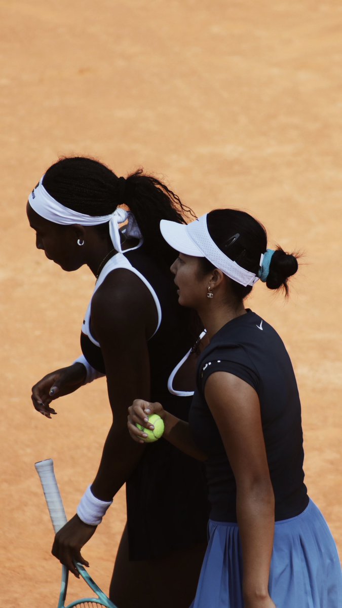 ModestoBanzon's tweet image. Alex Eala and Coco Gauff photographed by me during their first win at the doubles match at Foro Italico. #IBI25 #InternazionalidItalia
WTA ATP ROME