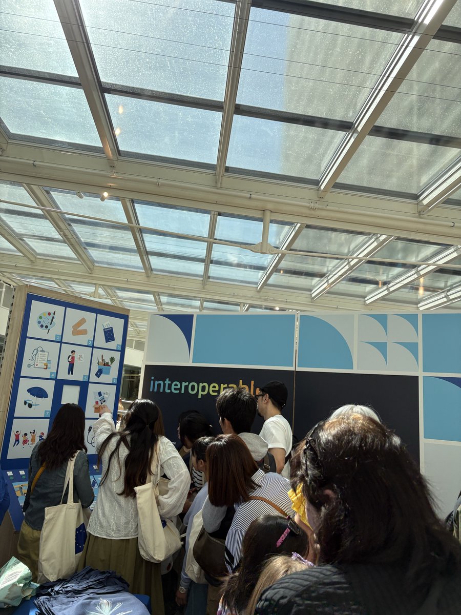InteroperableEU's tweet photo. 🚀Thanks to everyone who visited the #InteroperableEurope stand at #EUOpenDay!
Conversations on digital government, data exchange & cross-border services were flowing & made the day a success - here’s to building a more #DigitalEurope together!✨🇪🇺
More👉https://t.co/Ceujcrs0Lp https://t.co/utDzLtF6ce