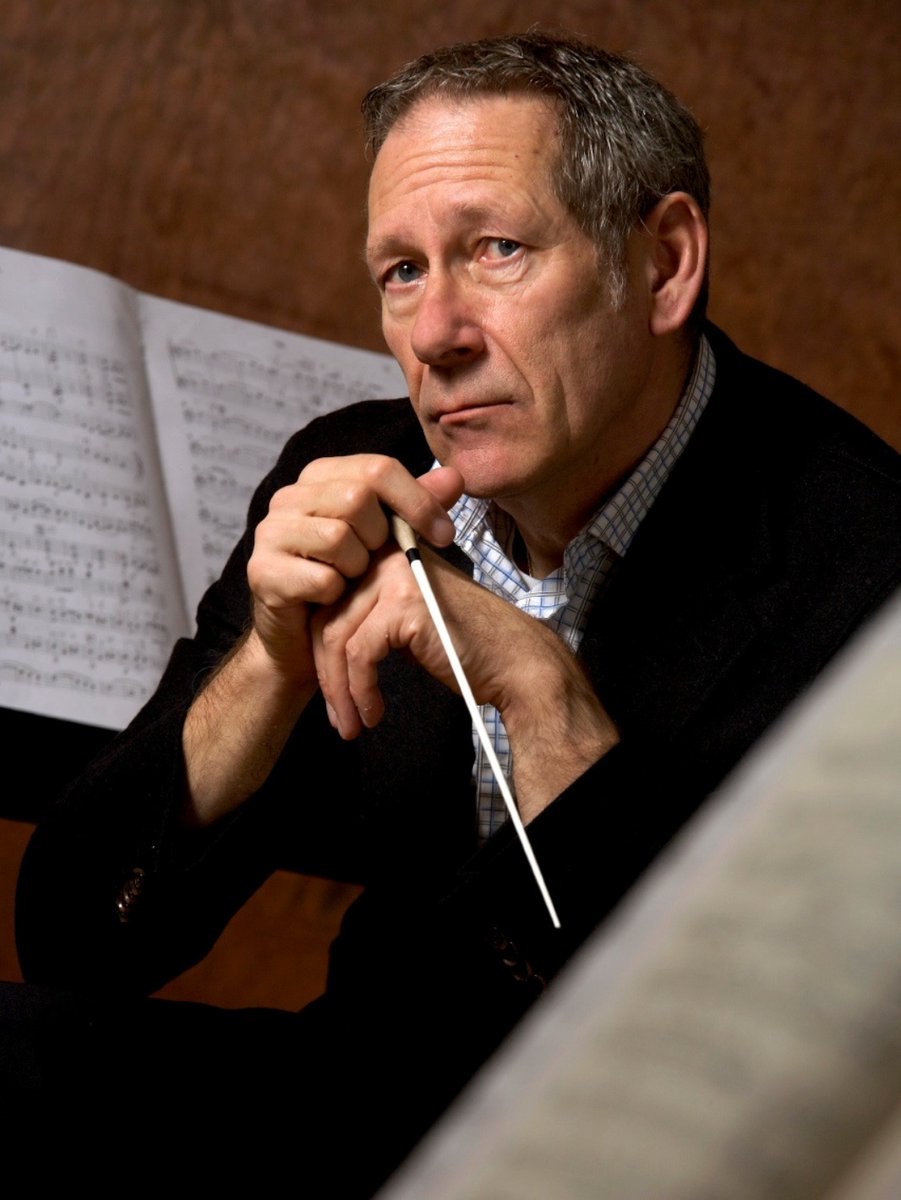 L'Orchestre des Pays de Savoie est heureux d'annoncer l'arrivée d'Arie van Beek à la Direction musicale de l'Orchestre des Pays de Savoie dès septembre 2025.