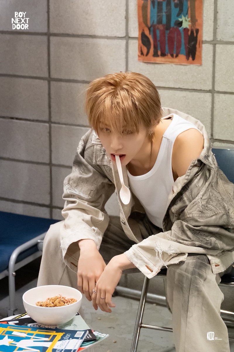 tes4n's tweet image. 😵‍💫🩶