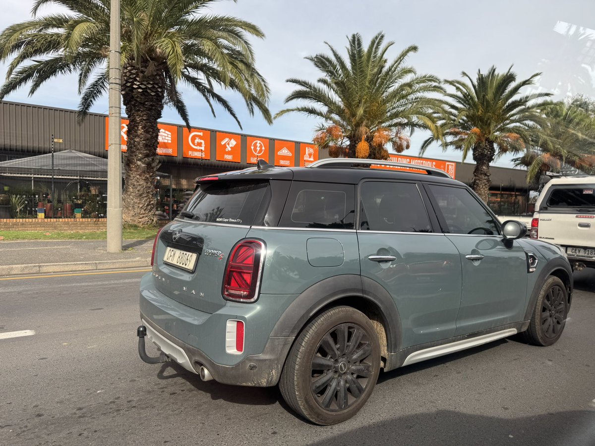 i get it that many things are overbuilt in the u.s., but i will never stop finding these euro hitches comically tiny