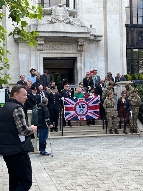 Holloway NPT attended VE Day Commemoration with representatives of the emergency services and army veterans.