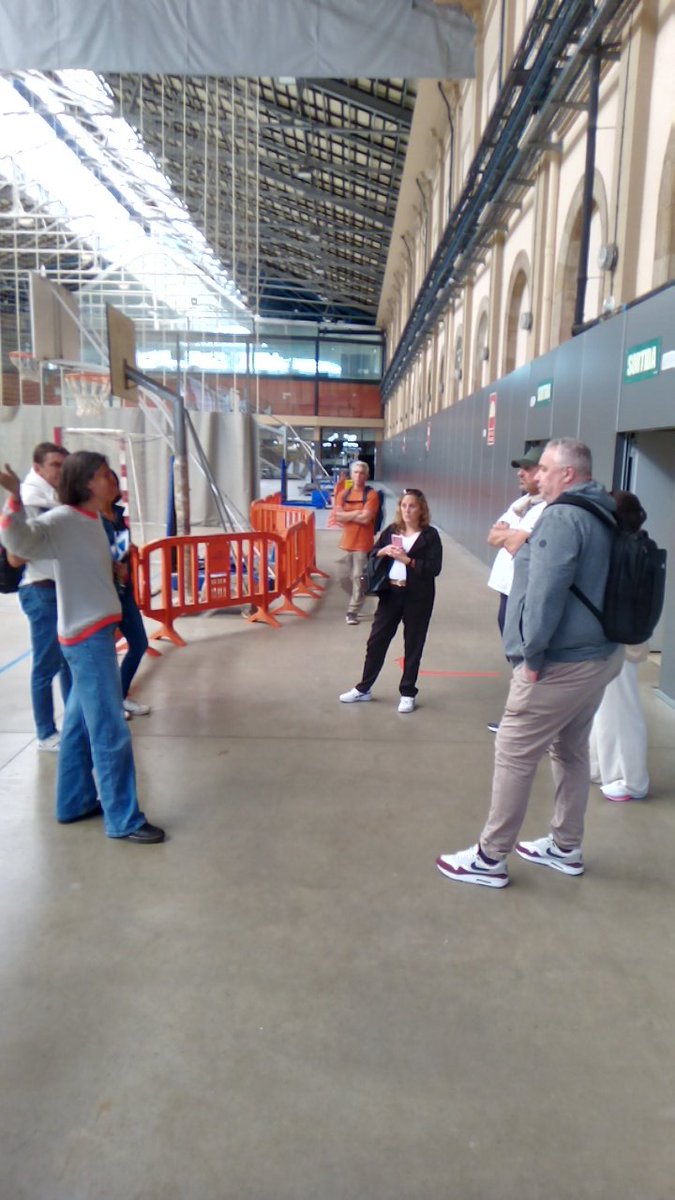 estiload's tweet image. ✈️ Experiencia BARCELONA 🇪🇺 #GestionDeportiva 👉 estiload.com/barcelona/  Muchas gracias #CEMEstaciodelNord por recibirnos y permitirnos conocer vuestras instalaciones y gestión  🙌 @gestionydeporte #Catalunya #Latinoamerica #Europa #Deporte #Profesionales