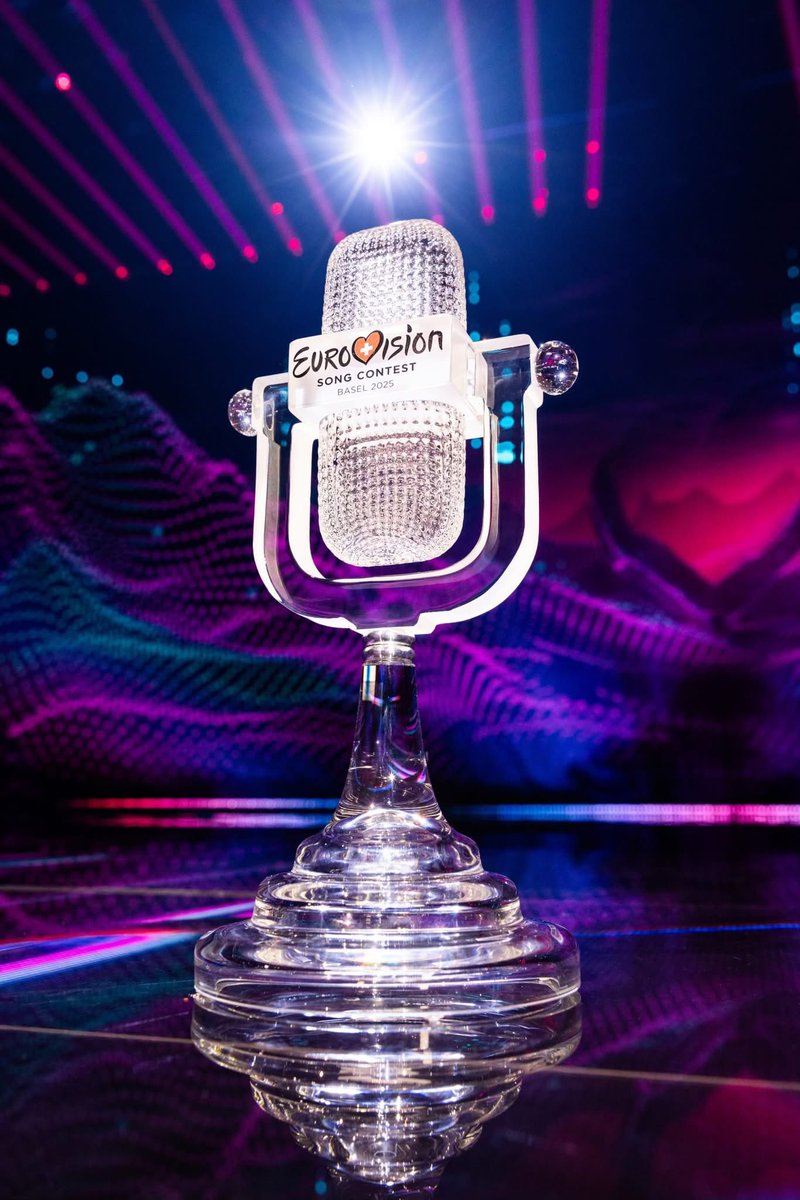 📣🎶 Eirovīzijas nedēļa ir klāt! Aicinām jebkuru interesentu iesniegt pieteikumu, lai iegūtu atļauju Eirovīzijas pārraižu publiskai demonstrēšanai.
➡️ Vairāk informācijas un sublicences pieteikums:
ltv.lsm.lv/pakalpojumi/at…

📸Foto: Corinne Cumming / EBU

#Eirovīzija2025