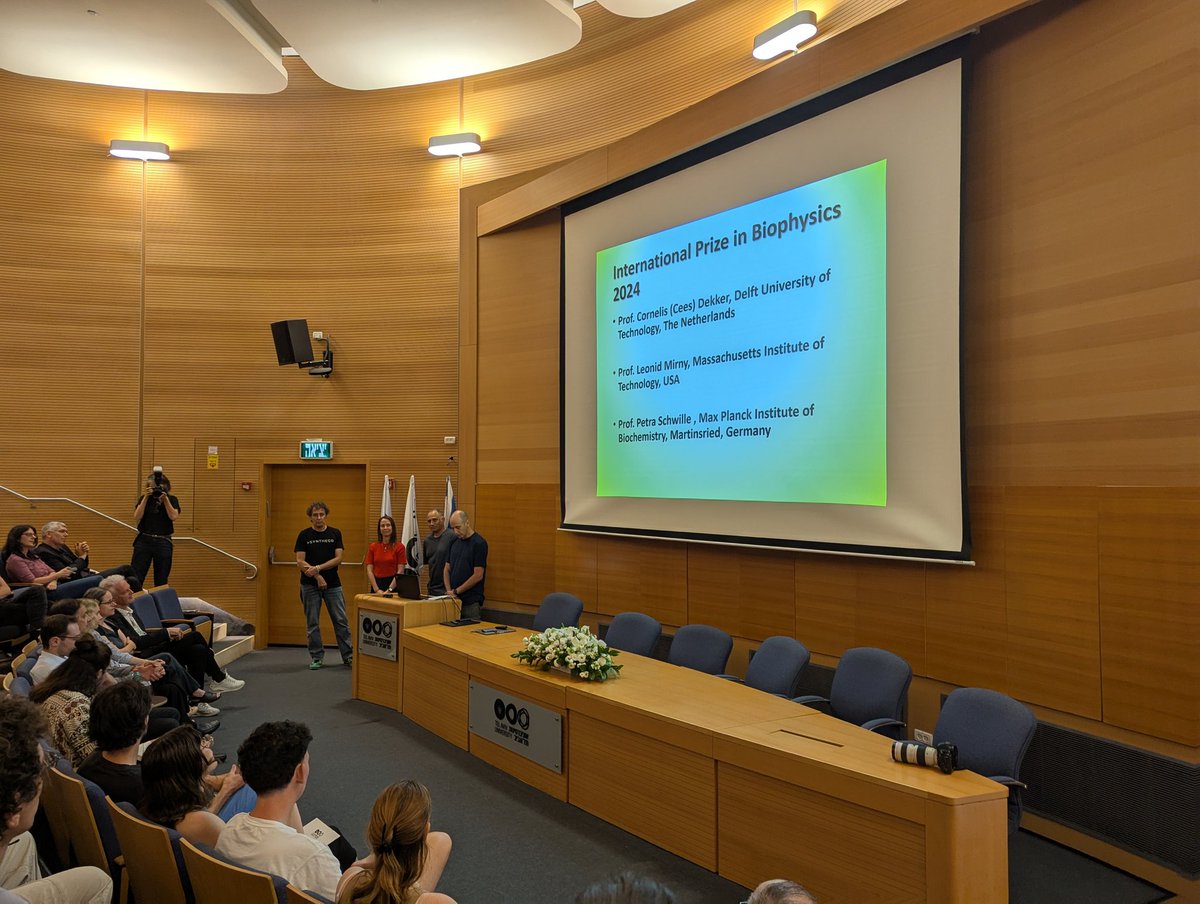 Barak Hirshberg ๐๏ธ (@barak_hirshberg) on Twitter photo Wonderful symposium celebrating the <a href="/TelAvivUni/">Tel Aviv University</a> International Prize in Biophysics! Congratulations <a href="/cees_dekker/">cees dekker - also at @ceesdekker.bsky.social</a> <a href="/SchwilleLab/">Schwille Lab</a> <a href="/leonidmirny/">Leonid Mirny</a> (2024), Ariel Amir, Arvind Murugan, and Julien Tailleur (2025). Too bad some flights were canceled. Hope to see you soon at TAU <a href="/BioSoftTAU/">BioSoft@TAU</a> ! Wonderful symposium celebrating the <a href="/TelAvivUni/">Tel Aviv University</a> International Prize in Biophysics! Congratulations <a href="/cees_dekker/">cees dekker - also at @ceesdekker.bsky.social</a> <a href="/SchwilleLab/">Schwille Lab</a> <a href="/leonidmirny/">Leonid Mirny</a> (2024), Ariel Amir, Arvind Murugan, and Julien Tailleur (2025). Too bad some flights were canceled. Hope to see you soon at TAU <a href="/BioSoftTAU/">BioSoft@TAU</a> !