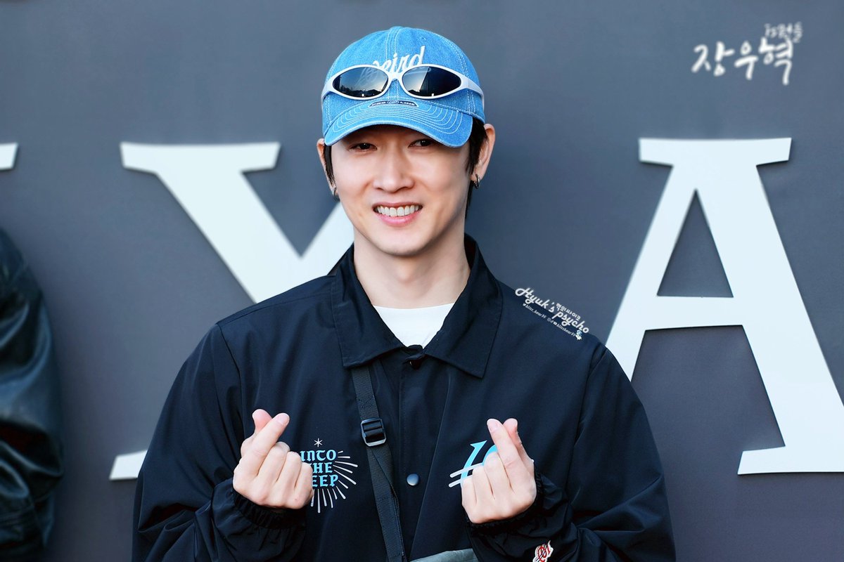 💙20250507 MUNDO : PIXAR, 픽사 상상의 나래로💙

성수동 성수문화예술마당의 레드카펫 위의 
우혁오빠 너무 예쁘넹💙

오빠 너무 해맑다💙

#장우혁 #JANGWOOHYUK
#張佑赫 #チャンウヒョク #XXXV
#チャン・ウヒョク
#픽사문도 #문도픽사