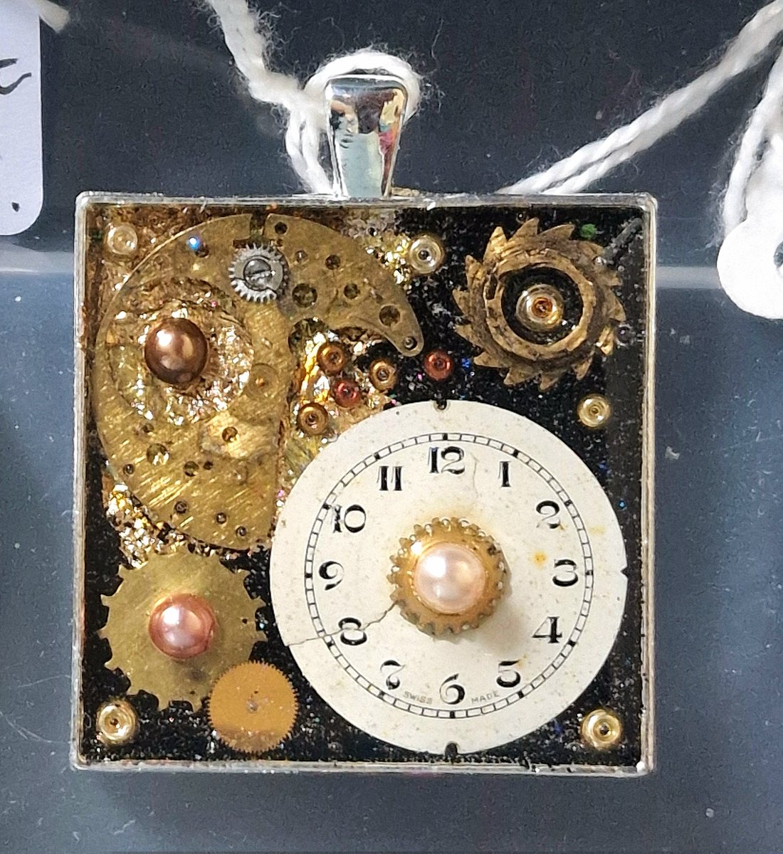 Emma Sidwell (Ellia) (@elliadesigns) on Twitter photo Brand new Resin jewellery curing & ready for Derbyshire open Arts at the May Bank holiday! (Saturday- Monday)l will be at the Providence Church in New Mills with 4 other fab Artists& Makers!
There will be homemade cake too!
<a href="/DerbyshireOArts/">Derbyshire Open Arts</a> Brand new Resin jewellery curing & ready for Derbyshire open Arts at the May Bank holiday! (Saturday- Monday)l will be at the Providence Church in New Mills with 4 other fab Artists& Makers!
There will be homemade cake too!
<a href="/DerbyshireOArts/">Derbyshire Open Arts</a>