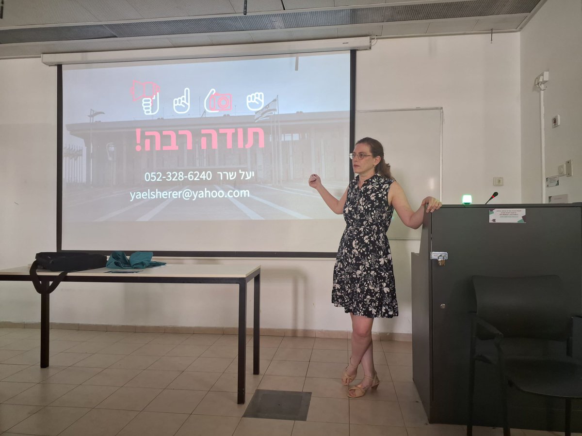 מנכ״לית הלובי יעל שרר הרצאתה בבית הספר לרפואת שיניים בהדסה עין כרם על טיפול מותאם טראומה.
רפואה מותאמת טראומה  חשובה לאור ההמנעות של נפגעים ונפגעות לבקר אצל רופאי שיניים.
לקריאה נוספת על העבודה שלנו בנושא👇🏻