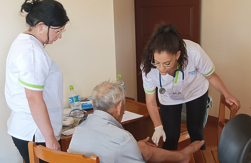 👩‍⚕️ 12 de mayo – #DiaInternacionalEnfermeria 

Hoy celebramos a  quienes cuidan con ciencia, corazón y compromiso. A todas las enfermeras y los enfermeros que dedican su vida a acompañar, aliviar y sanar: ¡GRACIAS!🙏