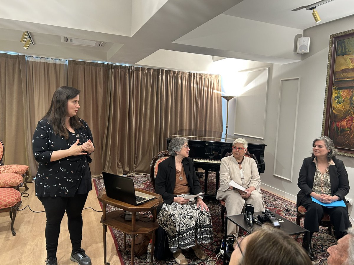 creacultura_cat (@creacultura_cat) on Twitter photo Iniciem l’#AnyConxitaBadia a l’Acadèmia Marshall amb un diàleg sobre soprano, el mestre Granados i la pianista Alícia de Larrocha amb Montse Bonet, Alícia Torra i la periodista Mònica Pagès amb motiu dels 50 anys de la mort de Badia
<a href="/govern/">Govern de Catalunya</a>
<a href="/XavierFina/">Xavier Fina Ribó</a>
<a href="/cultura_cat/">Cultura</a> Iniciem l’#AnyConxitaBadia a l’Acadèmia Marshall amb un diàleg sobre soprano, el mestre Granados i la pianista Alícia de Larrocha amb Montse Bonet, Alícia Torra i la periodista Mònica Pagès amb motiu dels 50 anys de la mort de Badia
<a href="/govern/">Govern de Catalunya</a>
<a href="/XavierFina/">Xavier Fina Ribó</a>
<a href="/cultura_cat/">Cultura</a>