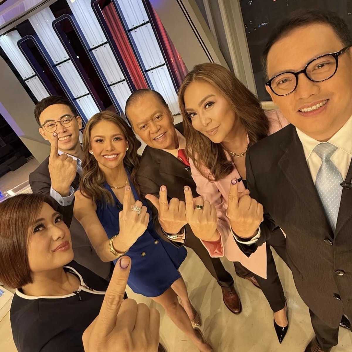 iamkarendavila's tweet image. VOTED TODAY 🇵🇭 Nakakatuwa, lahat po kami sa @TVPatrol nakaboto! Lahat busy, pero bumoto!
#Halalan2025