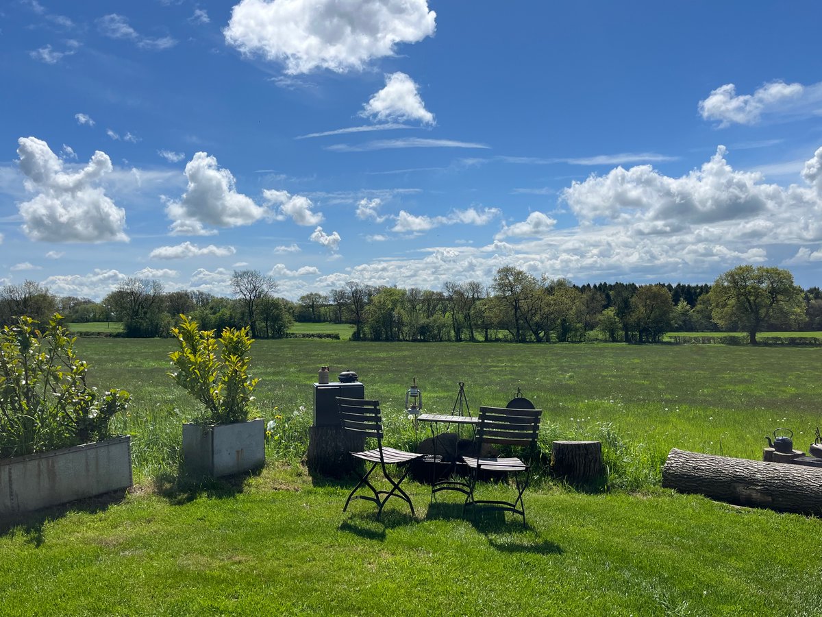 The weather forecast is possible thunderstorms, but we're so glad for the gift of lovely weather we've been enjoying recently! More sunshine is on the way, so book your #glamping break in #Somerset at torviewshepherdshuts.co.uk/book #wells #glastonbury #frome #hottub #views #petfriendly