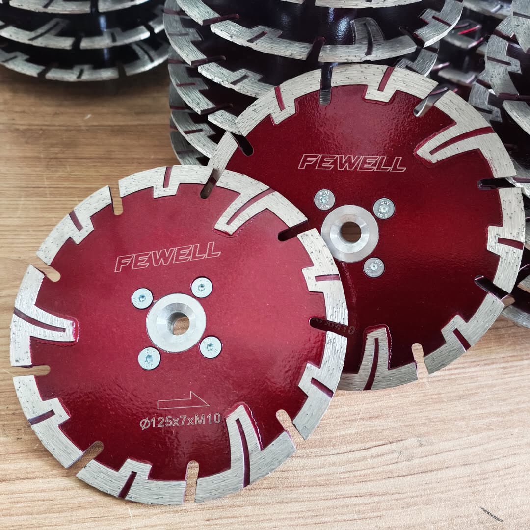 Fewelltools's tweet image. The diamond saw blade for granite.High-density diamond segments for fast, precise cutting.#cuttingdisc #diamondsawblade #granitebalde #graniteblockcutting #granitesawing #granite #seqmentsawblade #DIY #diytools #sawblade #cutting #tools